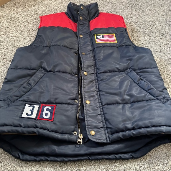 🔴 Wu-Tang Jacket Size Small WuTang Vest Rare Iron Flag Rza WuTang Clan - Picture 2 of 16